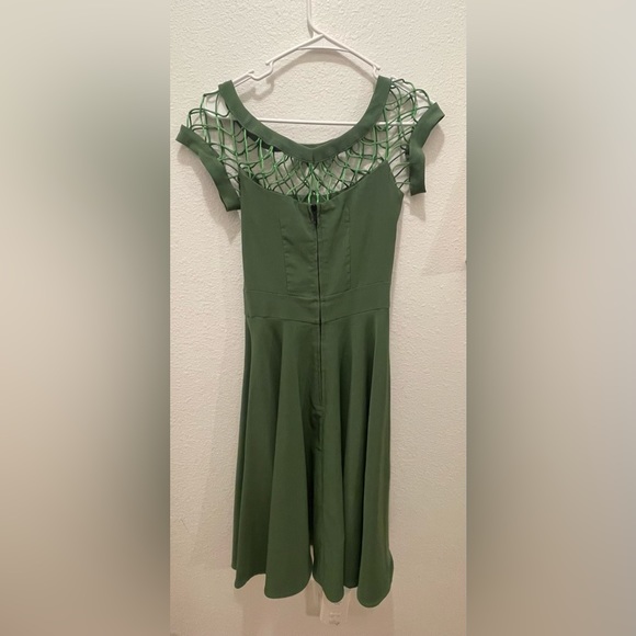 Tatyana Vintage Inspired Green A Line Dress - Picture 3 of 7